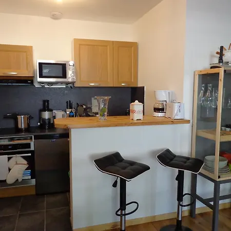 Apartment N° 32 *